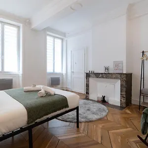 La Petite Escapade - Vienna Authentica , Vienne (Isere) France